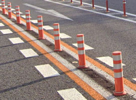 車線区分構造の設置