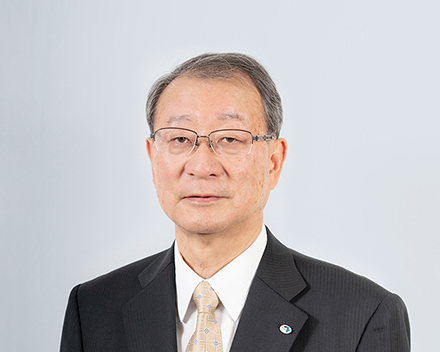 村尾　和俊